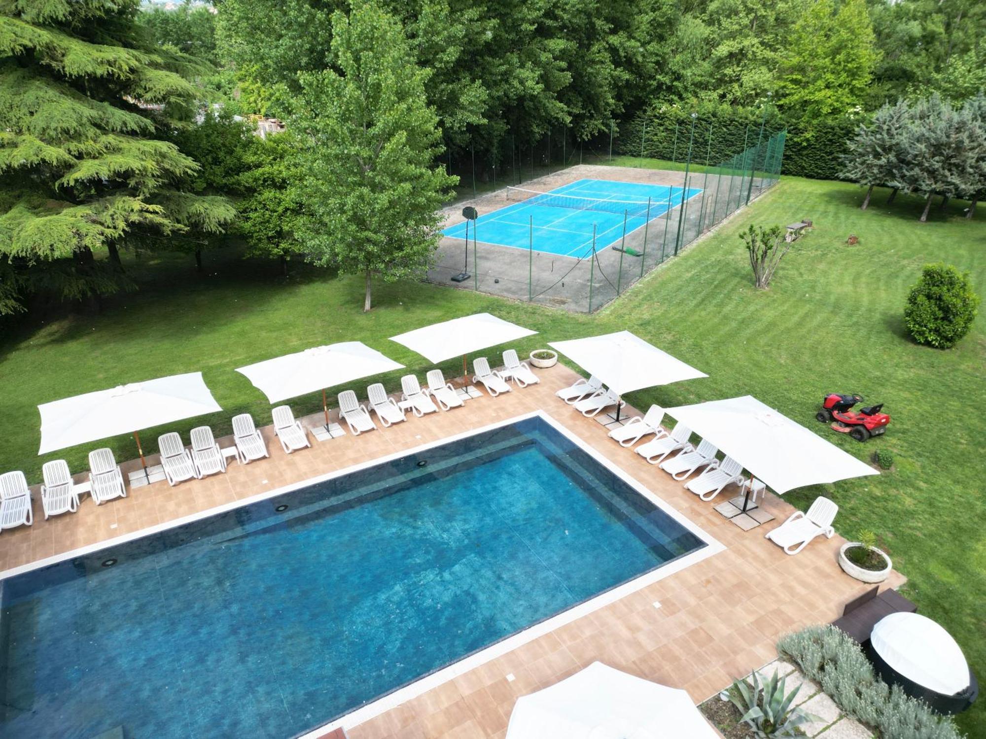 Villa Vitti'S - Verona Est San Martino Buon Albergo Esterno foto